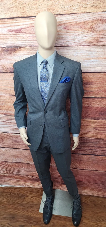 Mens Suit JoS A Bank 40R 34x30 Gray Micro Houndstooth 100% Wool Business Suit - Image 2 of 4