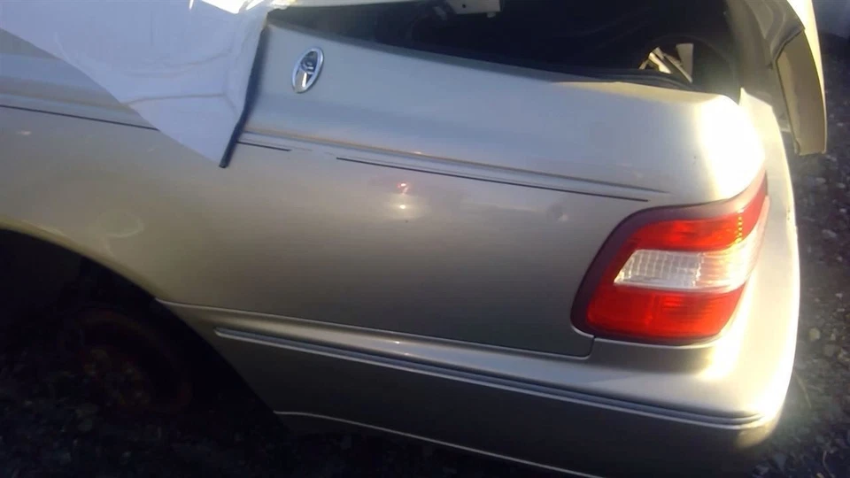 (LOCAL PICKUP ONLY) Roof Glass Fits 99-01 INFINITI Q45 1089871 - Image 3 of 4