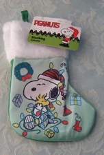 PEANUTS SNOOPY 8" MINI Green CHRISTMAS HOLIDAY STOCKING NWT (6/553)