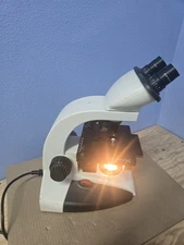 Leica CME Binocular Microscope 1349521X w/ 4 Objectives- 4x, 10x, 40x, 100x 001