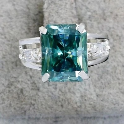 Sterlingsilber Diamantring mit blau behandeltem Radiant Schliff, 6 CT, Baguette