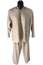 Stan Herman Champagne Poly Fleece Lounge Set Toast