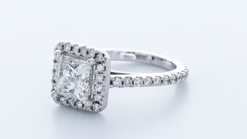 NATÜRLICHER DIAMANT H/SI1 PRINZESSSCHLIFF 14 K WEISSGOLD 4 KRAPPEN HALO AKZENT RING 2,7 KT - Video 1 von 1