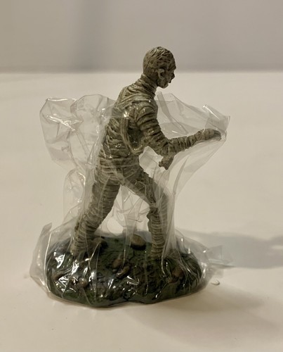 Hawthorne Village Universal Studios Monsters Village "Mummy's Tomb" Set w/COA - Picture 14 of 17