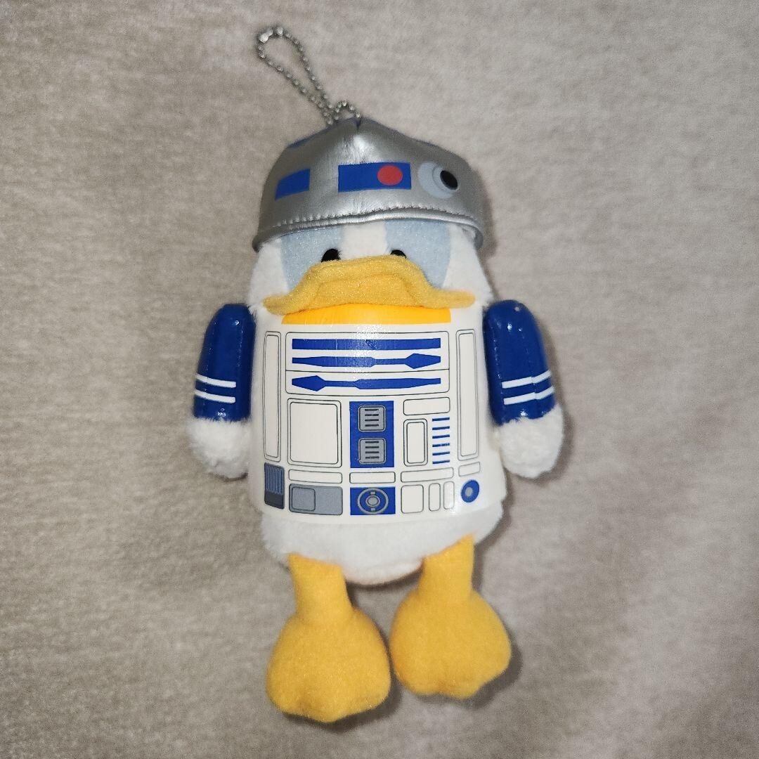 Tokyo Disney resort STAR WARS R2-D2 Donald Duck Plush Doll Badge