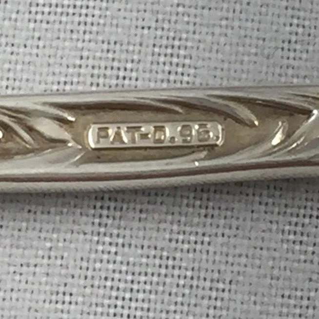 No. Cuchara(s)- 4 1/2" de huevo esterlina 10 de Dominick & Haff Foto 3 de 4