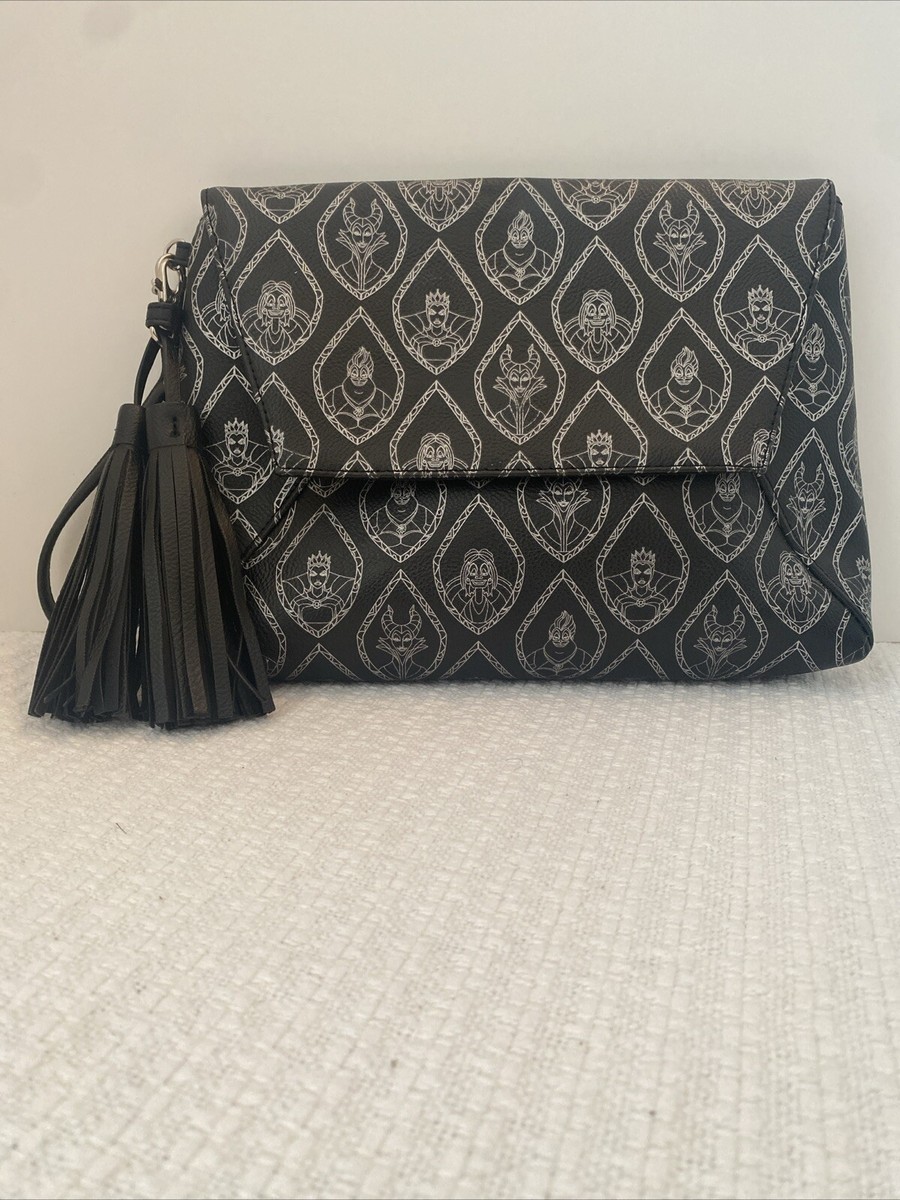 Disney Loungefly Villains Cameo Portraits Black Clutch Bag Purse