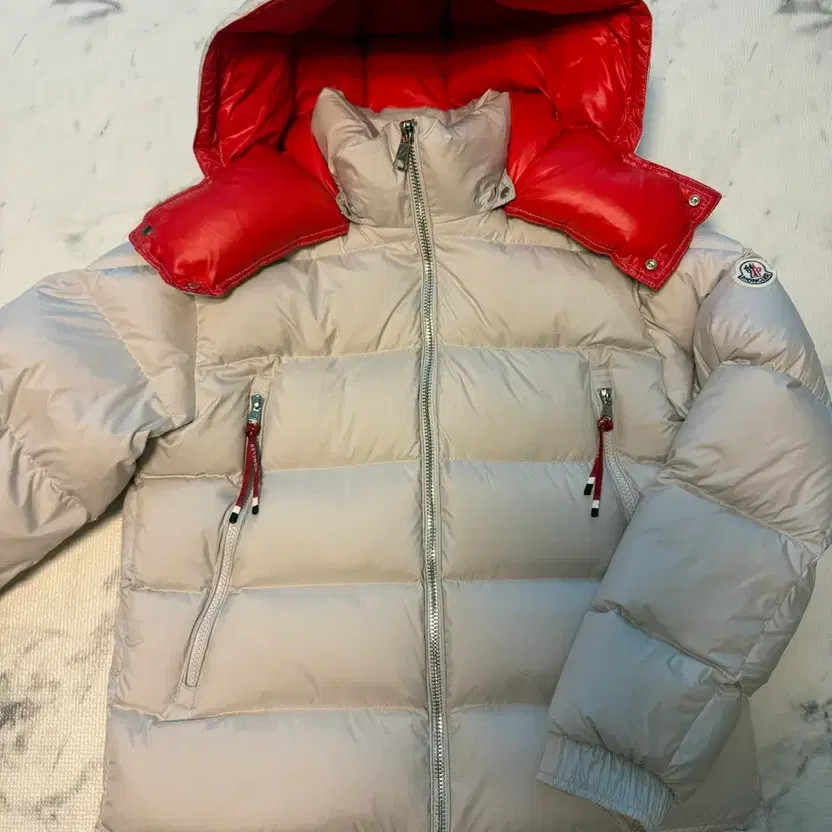 Moncler Ivory Women's Padded Down Coat Size 55-66 thumbnail 8