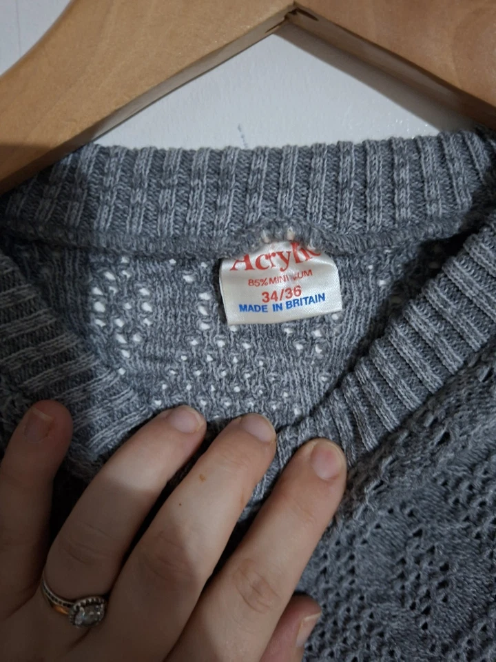 Grey Short Sleeve Knitted Preppy Jumper Small 8-10 80s 90s - Image 3 of 4