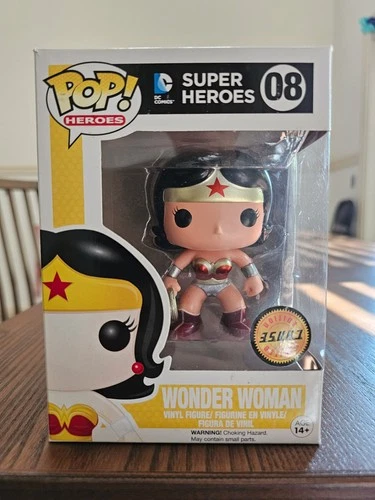 Funko Pop DC Superheroes Wonder Woman Chase Metallic #08