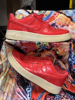Nike Air Force 1 LV8 Shoes Sneakers, Youth A02286-600, Siren Red, Size 5.5Y