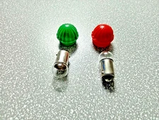 NEW  ZW (RW-27 & ZW-23) LENS CAPS & TWO #51 (AKA Q-90)BULBS REPAIR PARTS Lionel 