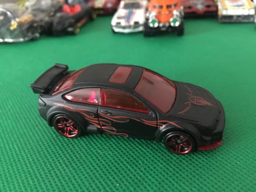 Loose Hot Wheels Black '08 Ford Focus B382 - Picture 4 of 12