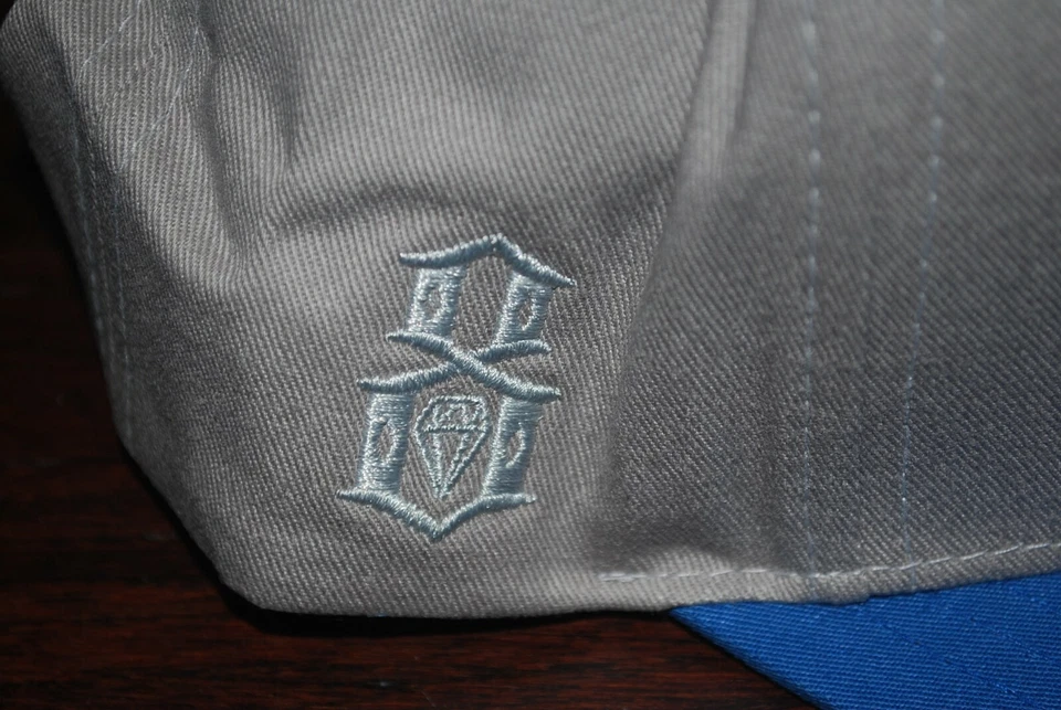 NUEVO Sombrero Rebel 8 "Calling Shots" Gris/Azul Snapback (Ajustable) Foto 4 de 4