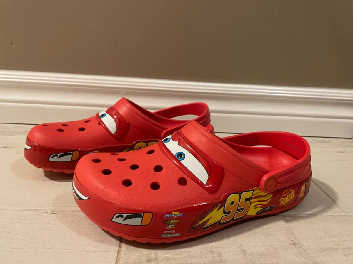 Lightning Mcqueen Crocs Women Size 9 Men s Size 7 eBay