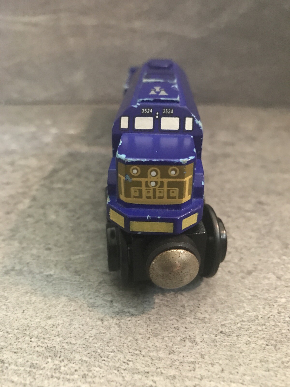 maxim lionel wooden trains