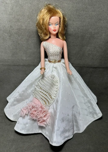 Vintage American Character Tressy Doll Red Blonde Grow Hair Gown No Key