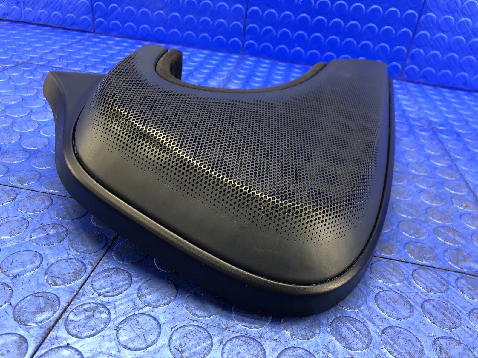 2016-2021 MCLAREN 570S OEM FRONT RIGHT DOOR PANEL LOWER SPEAKER COVER 13N2154CP