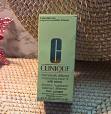 Clinique Dramatically Different Lotion+ Pump 4.2 fl oz, Very Dry-Dry Comb