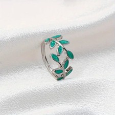 Eleganter Olivenzweig-Ring – Natur-Design mit Emaille-Details