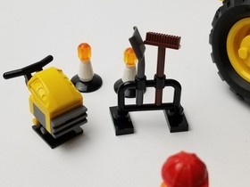 LEGO City 7746 Single-Drum Roller Complete Streamroller Construction Truck