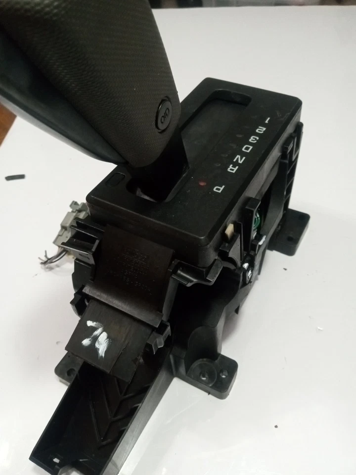 Ford Expedition 2007-2014 conjunto selector de palanca de cambios de piso OEM gris Foto 4 de 4