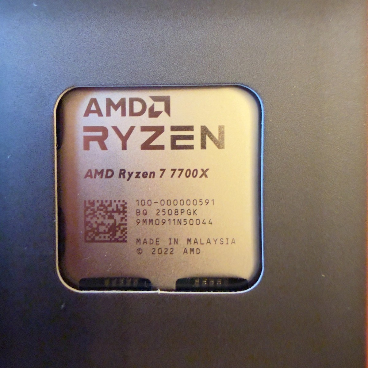〔*y様 AMD Ryzen 7-7700X CPU AMD Ryzen 7 7700X - Zen 4 8-Core 4.5 GHz - Socket AM5 - 105W