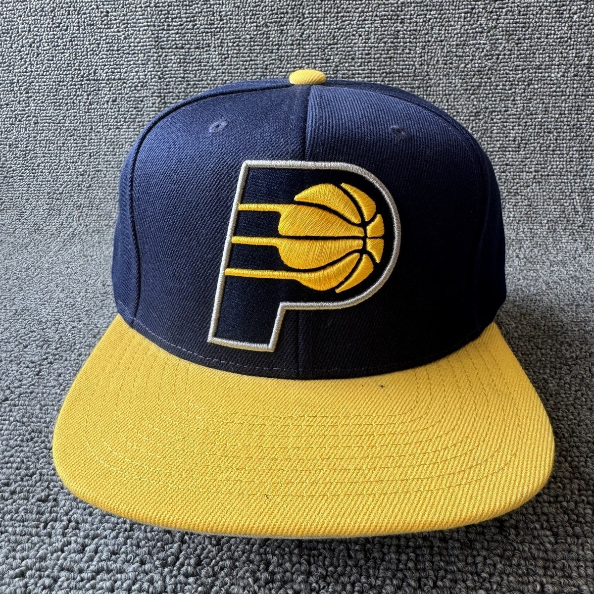 Mitchell & Ness Indiana Pacers Snapback Cap OS