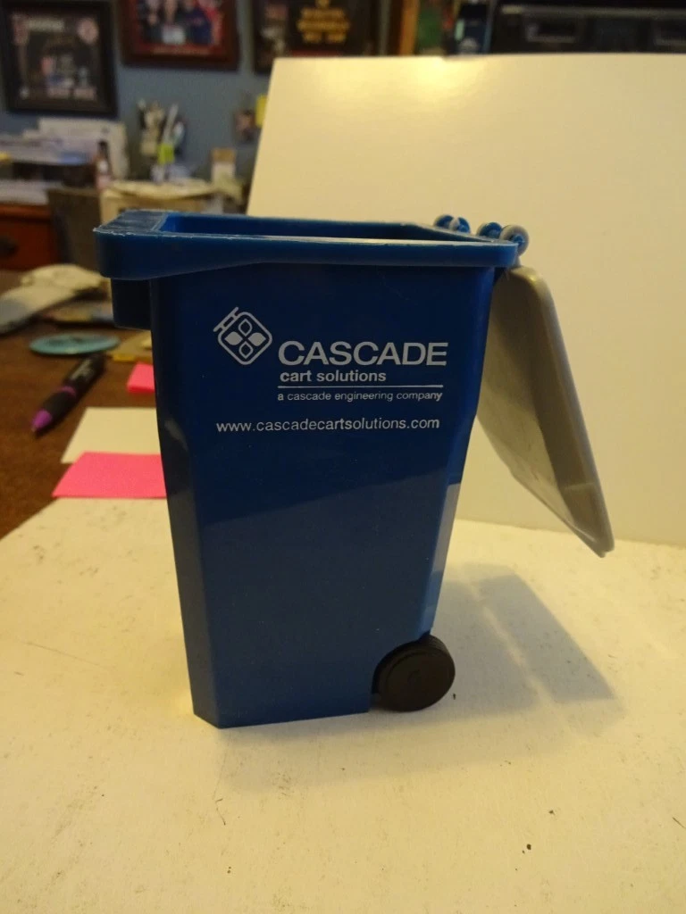 Blue Household Trash Cans & Wastebaskets for sale | eBay