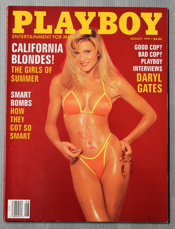 PLAYBOY AUGUST 1991 - PLAYMATE CORRINA HARNEY - CALIFORNIA BLONDES PICTORIAL