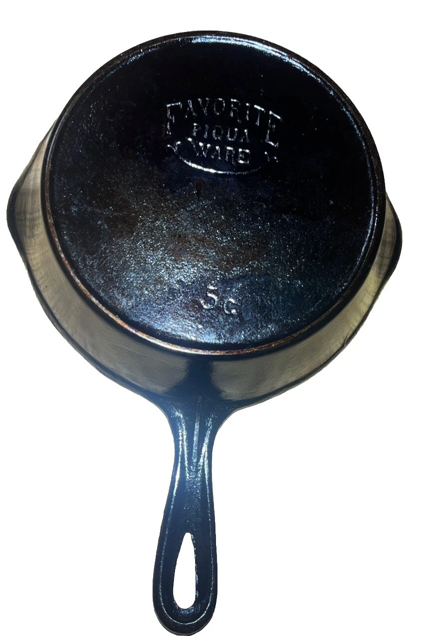 Favorite Cast Iron Size 5 Skillet Smiley Logo