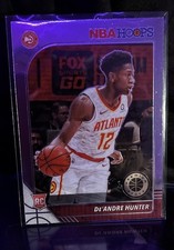 2019-20 Panini NBA Hoops Premium Stock - De'Andre Hunter #202 Silver Prizm (RC) 