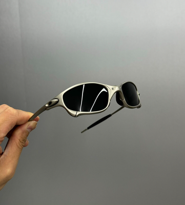 Vintage Oakley Juliet 1.0 X-Metal Polarized Sunglasses Black Lens