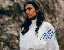 Madeleine Madden Signed 8x10 Photo Dora and the Lost City of Gold Actress COA 
