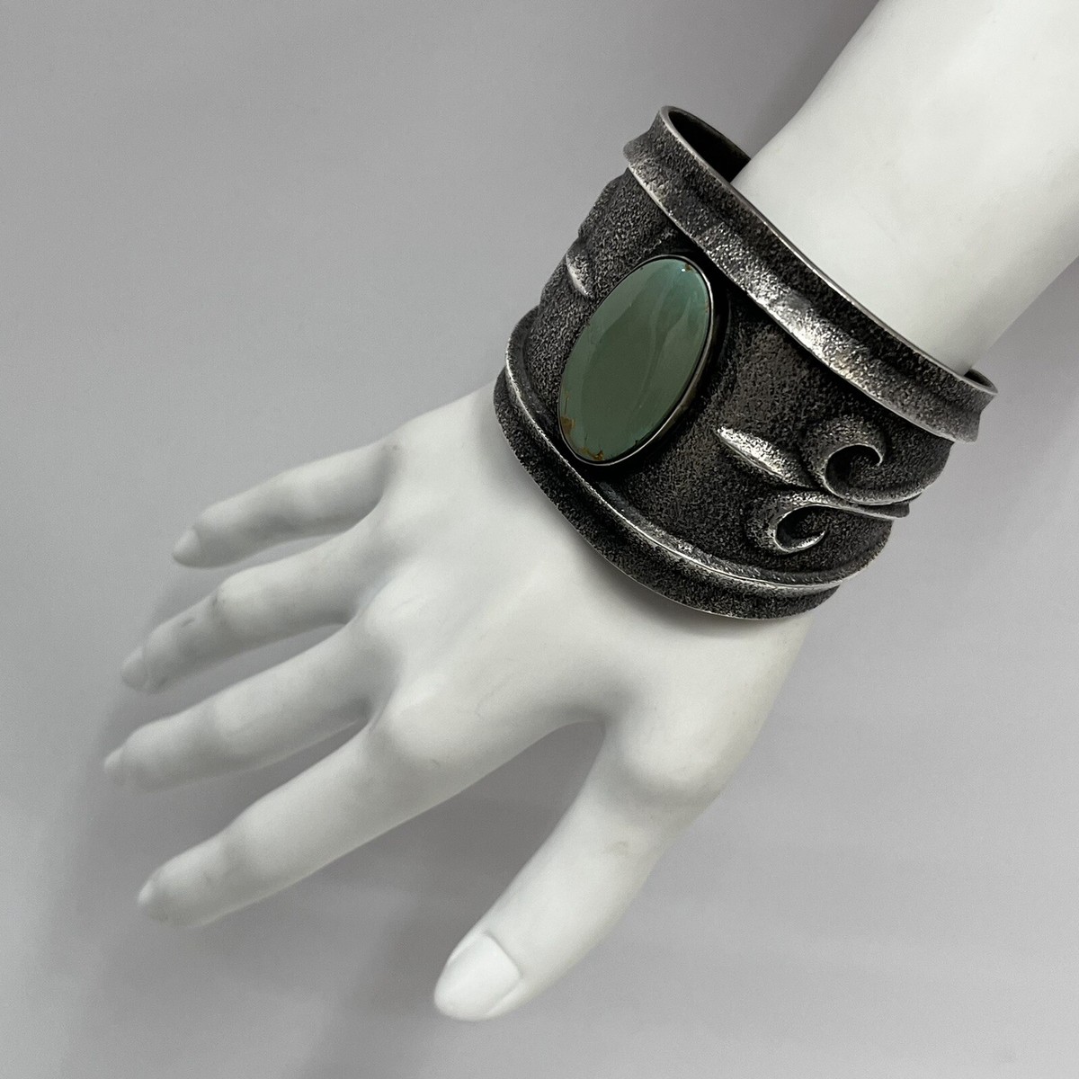 Rare Squared Green Turquoise Vintage Native American Navajo Sterling Silver Flank Bracelet Rare Squared Green Turquoise Vintage Native American Navajo Sterling Silver Flank Bracelet