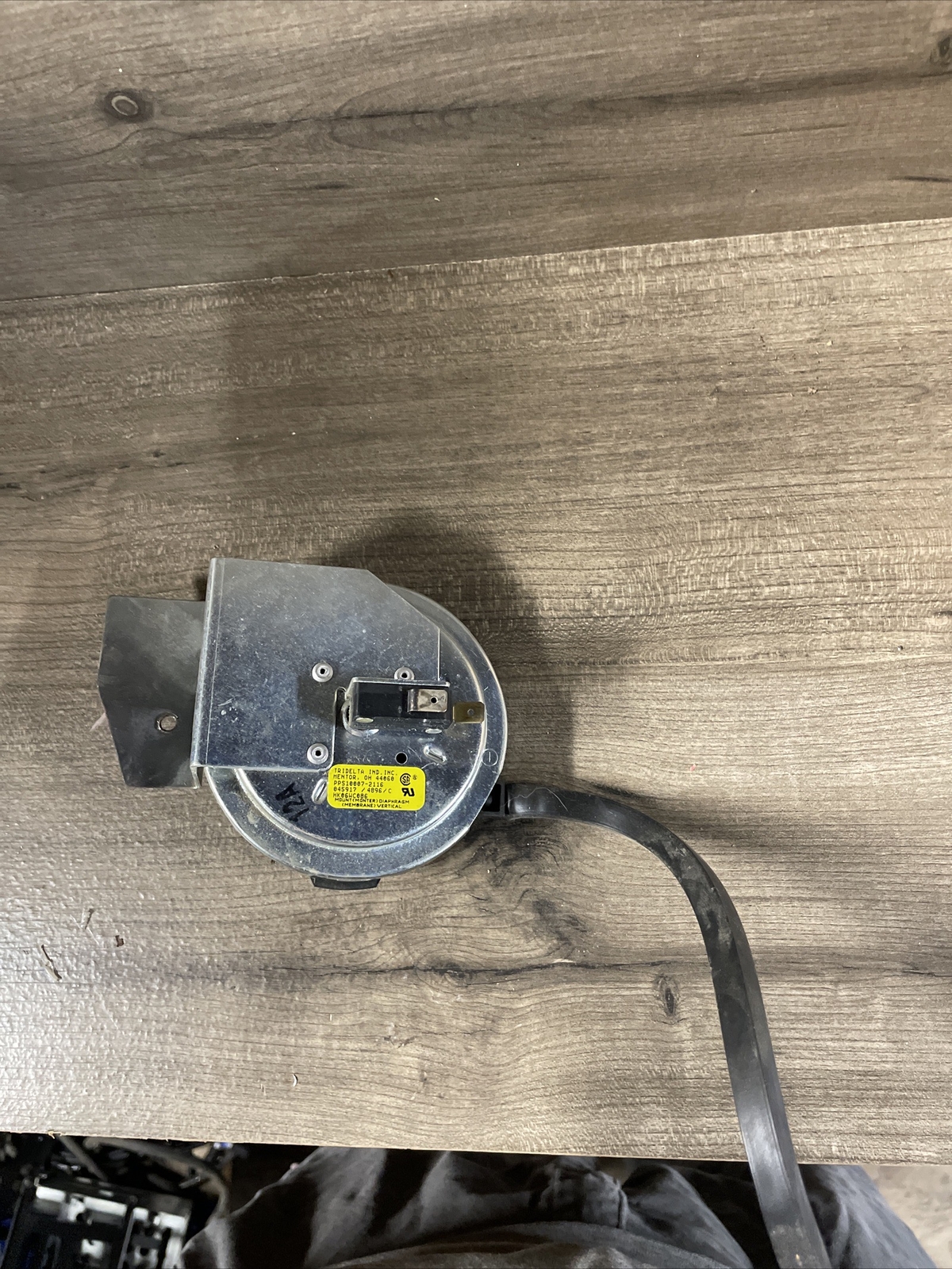 Carrier Gas Furnace Pressure Switch PPS100072116, HK06WC086 eBay