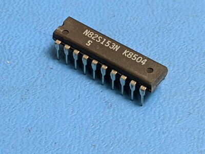 IC, Signetics, Programmable Logic Array, N82S153N, 20 Pin, Plastic, DIP (1 Pc)