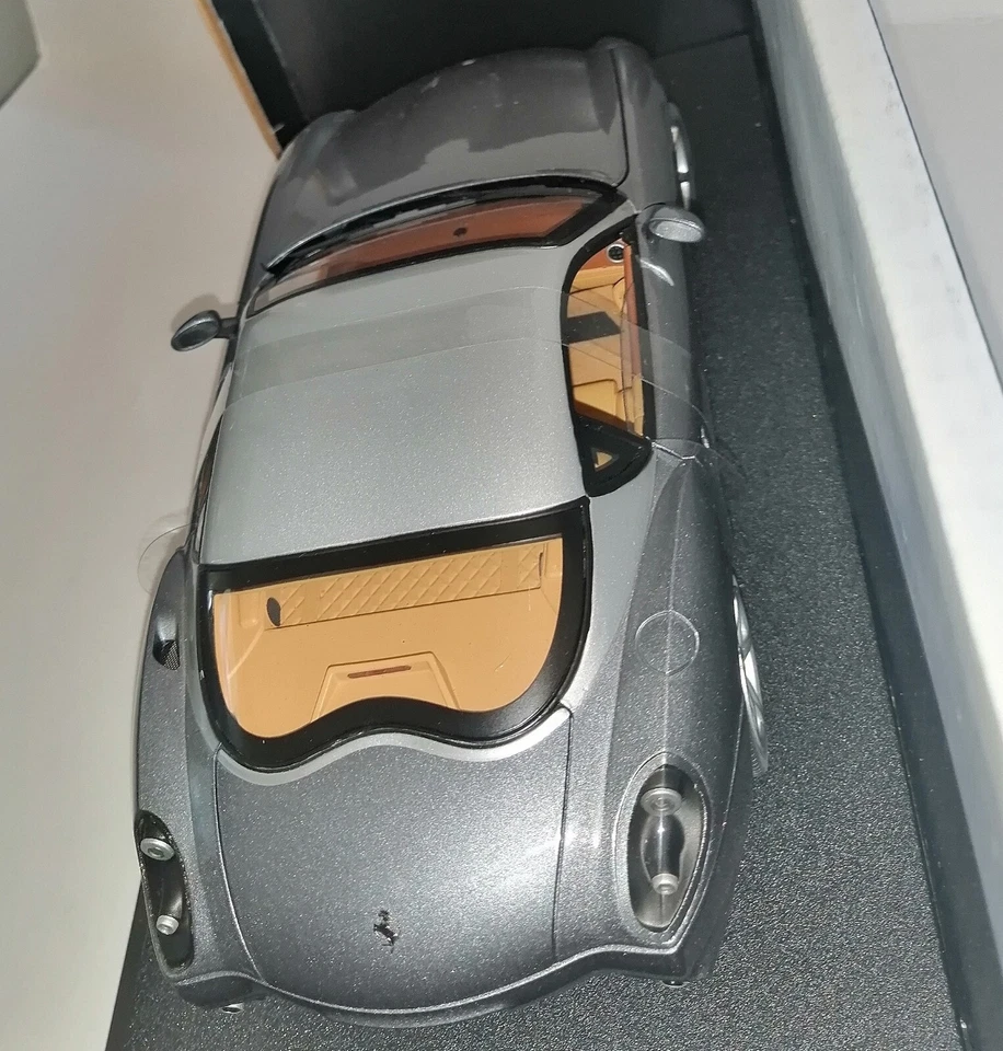 FERRARI 575 GTZ ZAGATO HOTWHEELS EILTE SCALA 1/18 REF.L2961 - Immagine 4 di 4