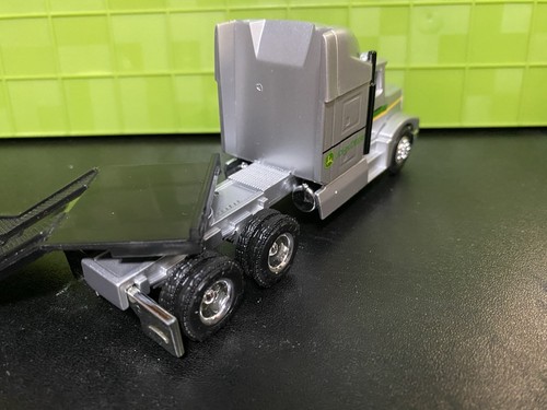 Trattore ERTL John Deere con rimorchio camion e rimorchio 3 pezzi pressofuso usato - Foto 6 di 11