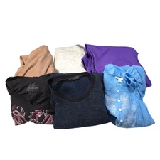 Mixed Lot Of 6 Items Women Size S Jacket Pants T-Shirt Hoodie Blouse Sweater