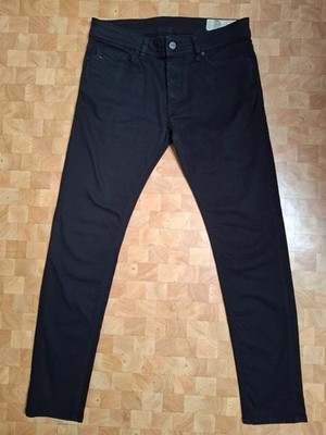DIEZEL INDUSTRY SLEENKER SLIM SKINNY 069EI STRE Gr31/30 Leichte Jeans für Männer