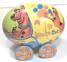 Vintage Scooby-Doo Tin Easter Egg Toy on Wheels