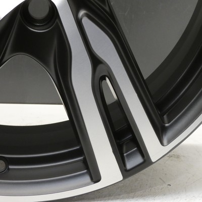 Volvo V40 S60 V60 2012 - 2017 R Design 18 Inch Leichtmetallfelge 