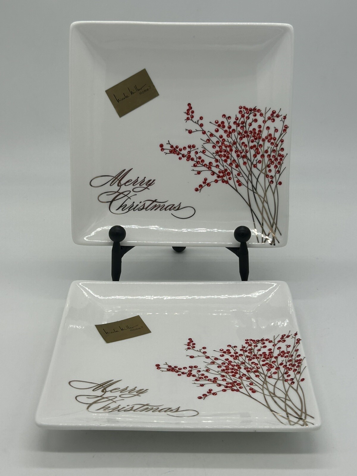 Nicole Miller Home 7-Inch Square Christmas Plate Set of 2 Gold with Red Berries