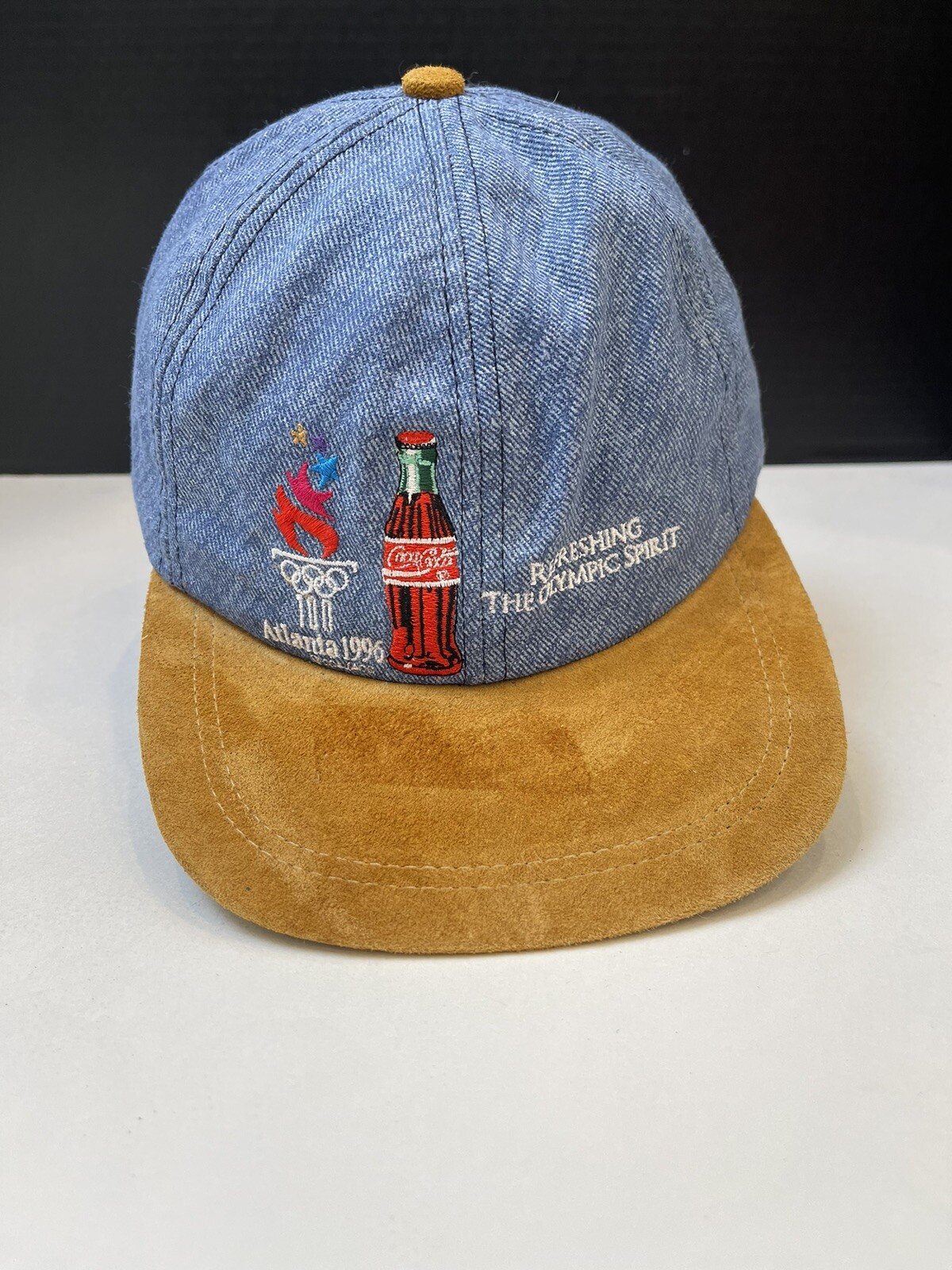 Casquette 5 panneaux en daim, maille filet à l'arrière