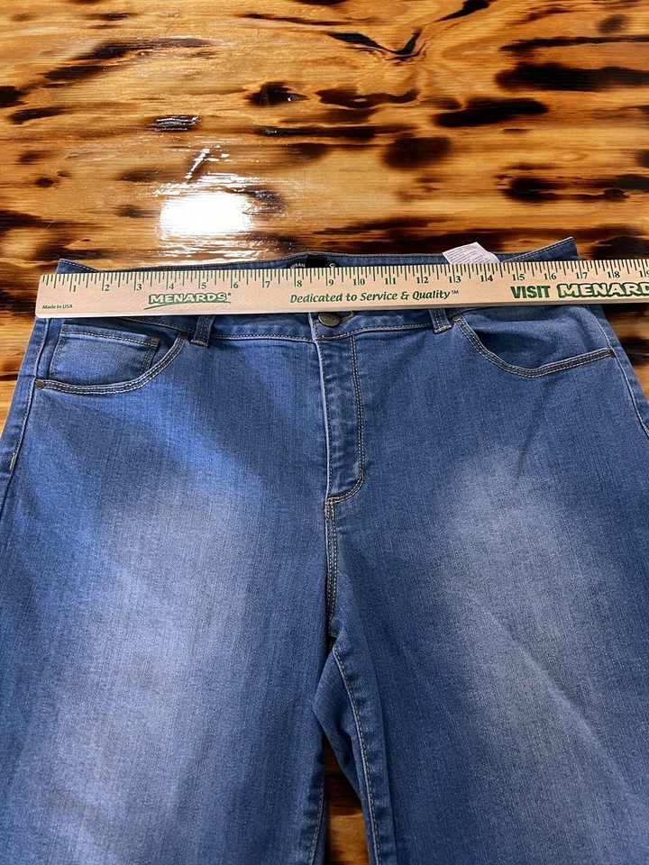 Pantalones Cortos Para Mujer Susan Graver Talla 16 Azul Denim Playa Viaje Clásico Ciudad Informal Foto 3 de 4