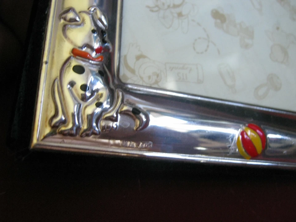 Marco de fotos italiano plateado y esmalte de 6,5" con perros Dalmation manchados, AN Ag 3g 190 Foto 4 de 4