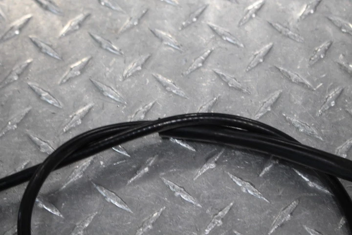 Suzuki GS1000E 1979 velocímetro cable línea Speedo Foto 3 de 4