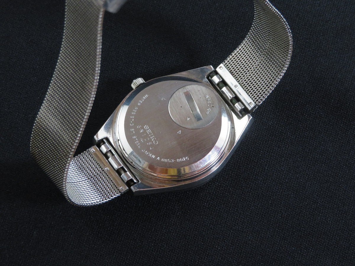 Vintage SEIKO KING QUARTZ 0853-8025 Mens Wristwatch Day Date Japan