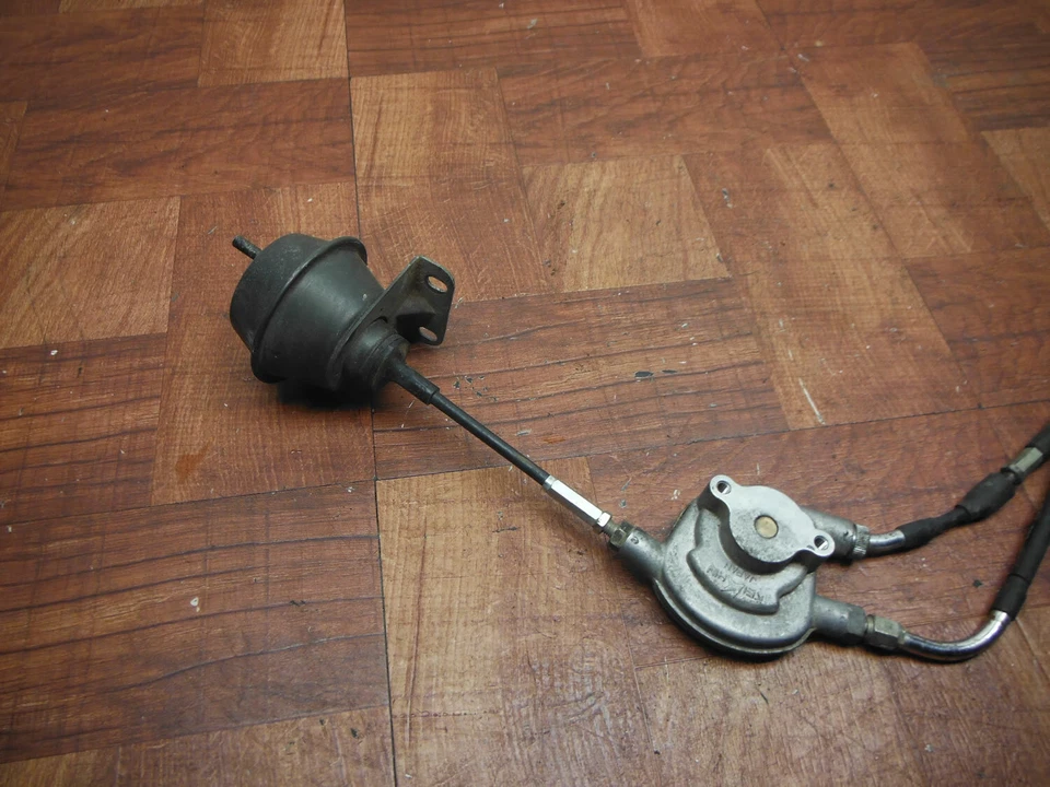 85-87 MÓDULO ACTUADOR VÁLVULA CONTROL CRUCERO HONDA GOLDWING GL 1200 36520-MG9-951 Foto 2 de 4